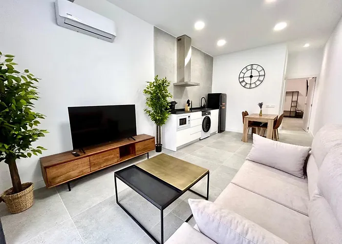 Valencia Urban Escape Comfort Meets Luxury, 4 Ppl