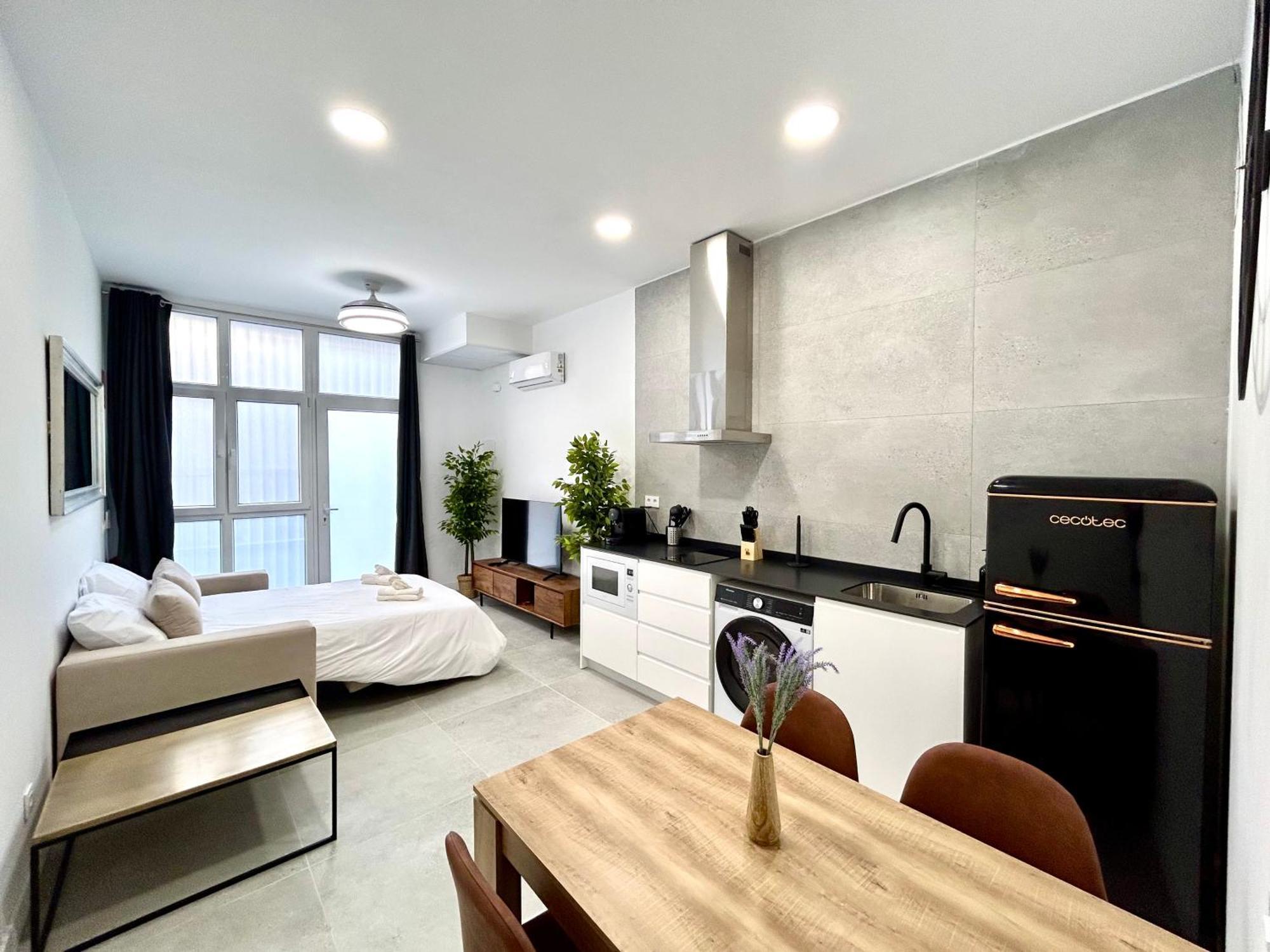 Urban Escape Comfort Meets Luxury, 4 Ppl Appartement Valence