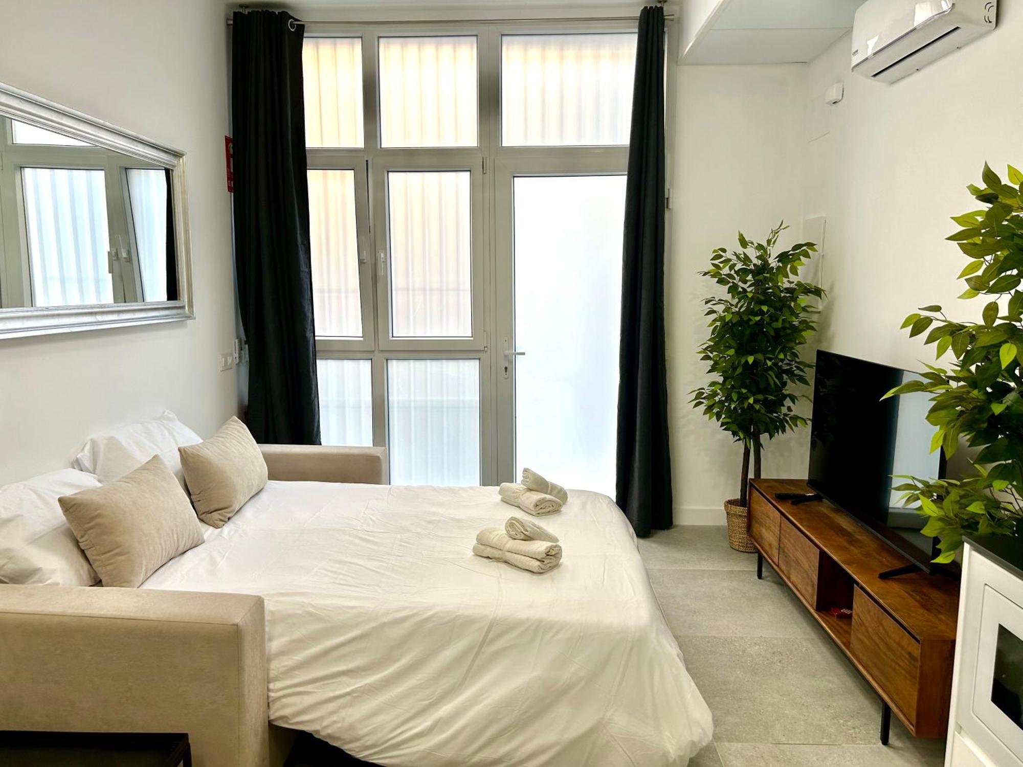 Urban Escape Comfort Meets Luxury, 4 Ppl * Valence